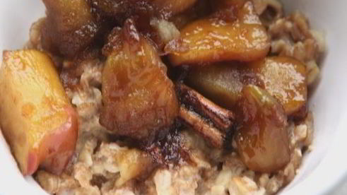 каша с пряными яблоками