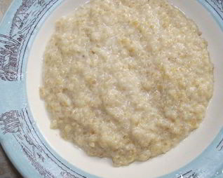 Пшеничная каша на молоке
