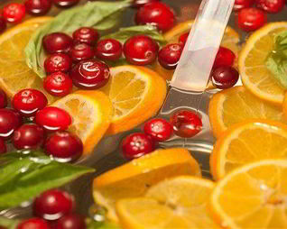 Безалкогольный апельсиново-клюквенный пунш