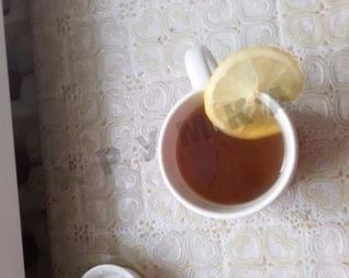 Чай с имбирем, лимоном и яблоками