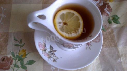 чай с лимоном и медом