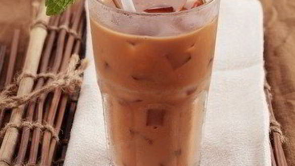 Рецепт Холодного чая с молоком и мятой