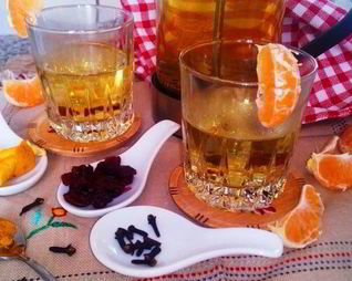 Согревающий бруснично-мандариновый чай