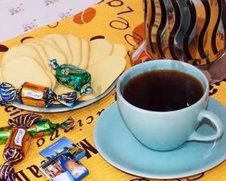 Яблочный чай с апельсином и корицей