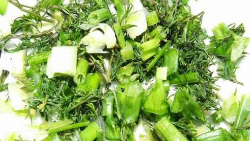 коктейль морской в сметане с зеленью