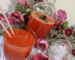 Лимонад из сладкого перца с базиликом