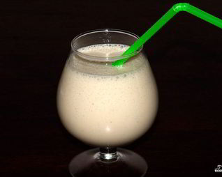 Молочный коктейль в блендере