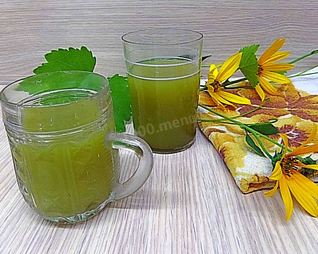 Прохладительный напиток из виноградных листьев