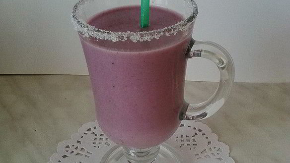 Рецепт Бананова-черничного смузи