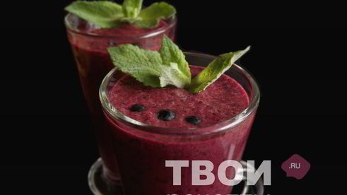 чернично-банановый смузи