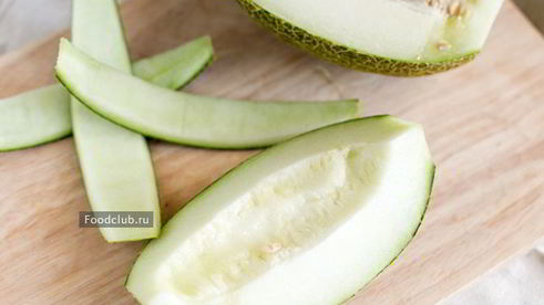 смузи из дыни с черникой