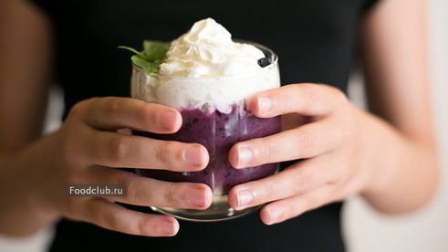 смузи из дыни с черникой