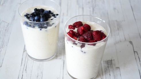 смузи с овсяными хлопьями бананом