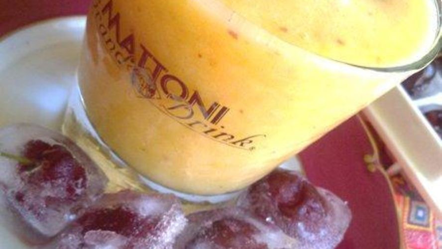 Рецепт смузей вкусняшка из дыни и персика