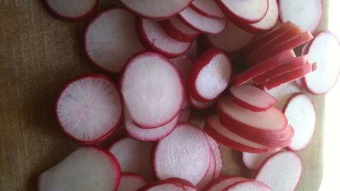 картофельный салат с редисом