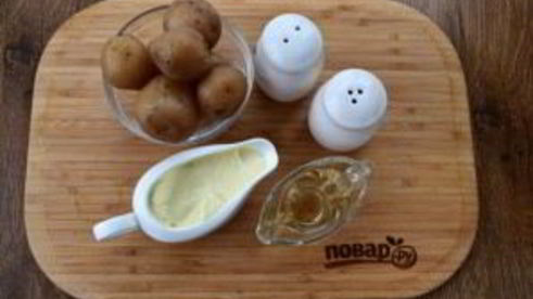 пряный картофельный салат с курицей