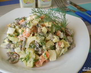 Салат с картошкой и грибами