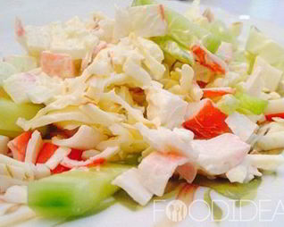 Крабовый салат с сыром