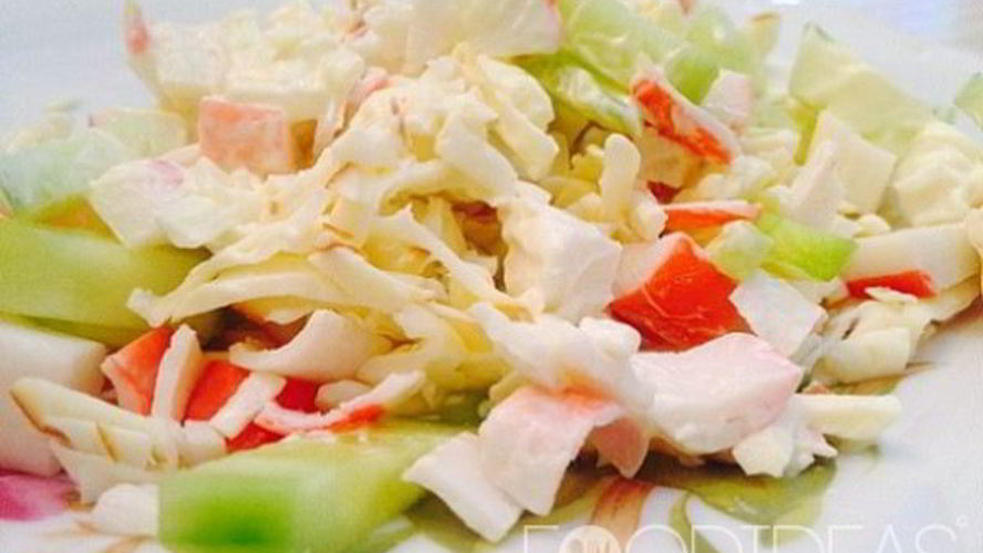 Рецепт крабового салата с сыром