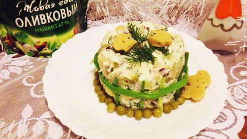 оливье с маринованными грибами