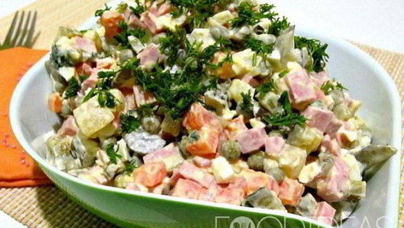 Рецепт Оливье с маринованными огурцами