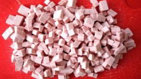 салат оливье с колбасой