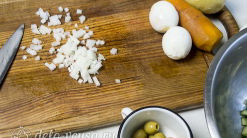 салат оливье с креветками