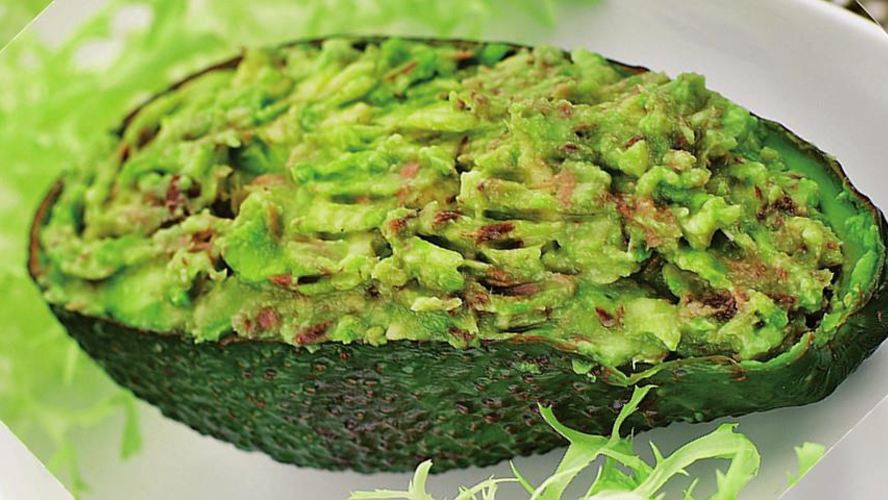 Рецепт салата из авокадо с тунцом