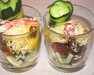 Салат из натурального крабового мяса