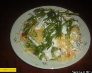 Салат крабовый слоями сыр и помидоры