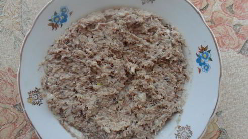 салат мимоза с горбушей