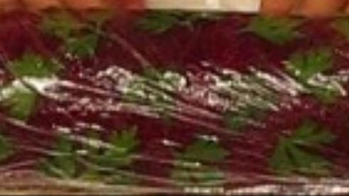 салат-рулет селедка под шубой