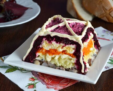 Салат Рыба под шубой