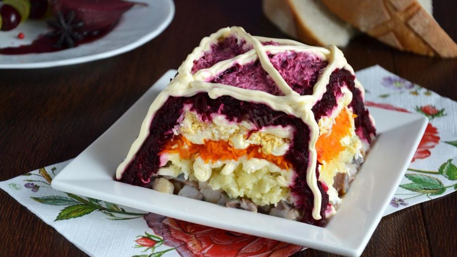 Рецепт салата рыба под шубой