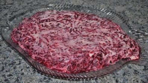 салат сельдь под шубой с яблоком