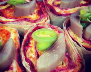 Сельдь под шубой — праздничная подача