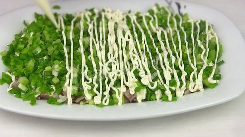 селедка под зеленой шубой с сыром и без свеклы