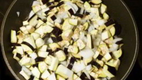 салат с баклажанами и курицей