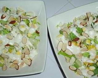 Салат с голубым сыром