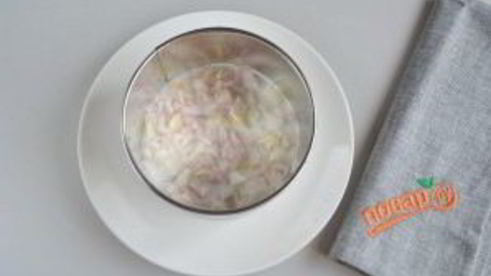 салат с сельдью фаворит