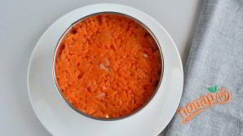 салат с сельдью фаворит