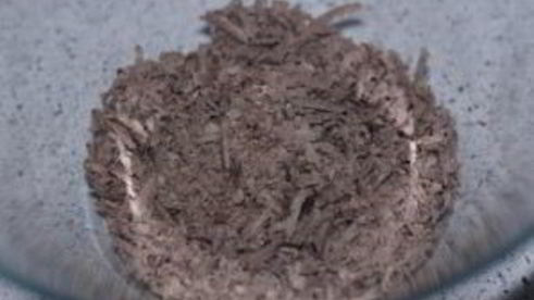 салат с вареной печенью и солеными огурцами