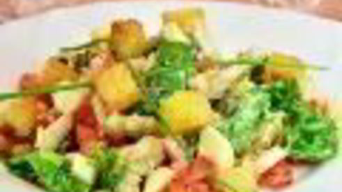 салат цезарь с курицей и адыгейским сыром