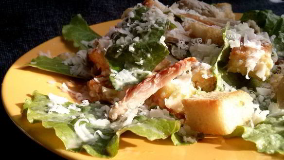 Рецепт Салата Цезарь с курицей простой