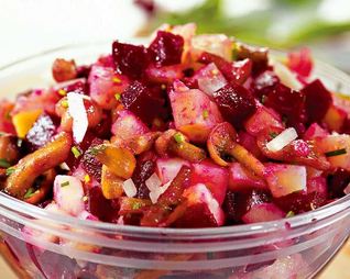 Салат Винегрет с маринованными опятами