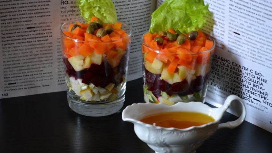 Рецепт винегрета в стакане с маринованными боровиками