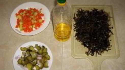 вкусный салат из морской капусты