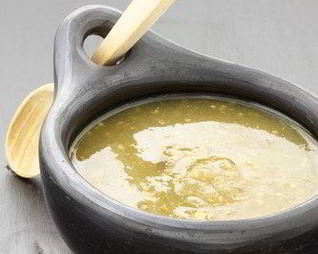 Быстрый соус из томатилло и кинзы