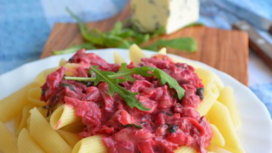 Рецепт соуса из свеклы и голубого сыра к пасте