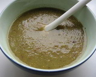 Желтый соус барбекю из томатилло